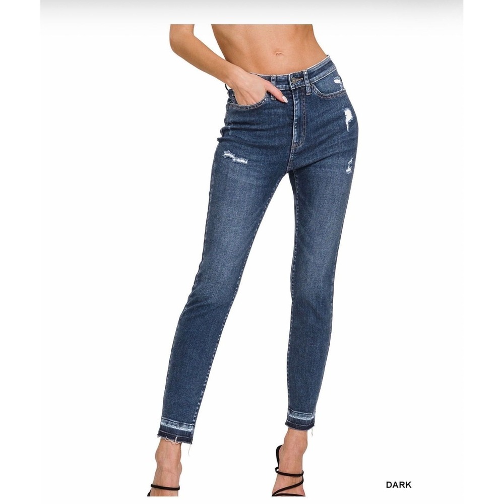 Zenana Women Dark Wash Distressed High Rise Skinny Jeans DTP-1780DD Size 29 - Picture 1 of 7